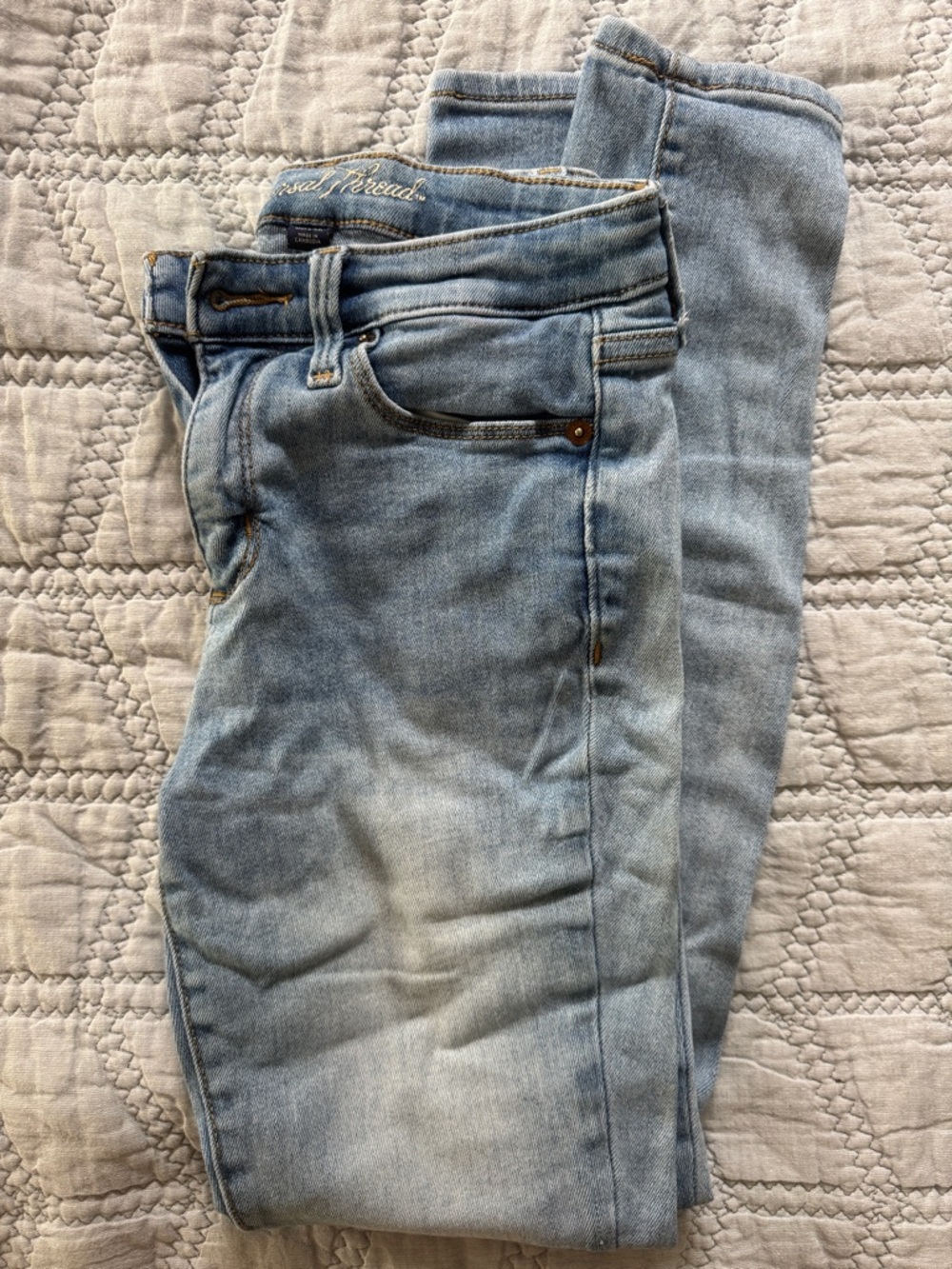 Universal Thread Light Blue Skinny Jeans